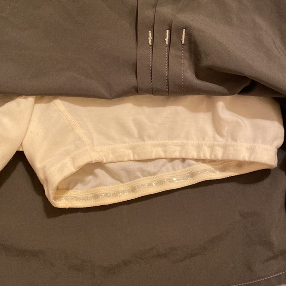 Lululemon vintage skort - Picture 4 of 5